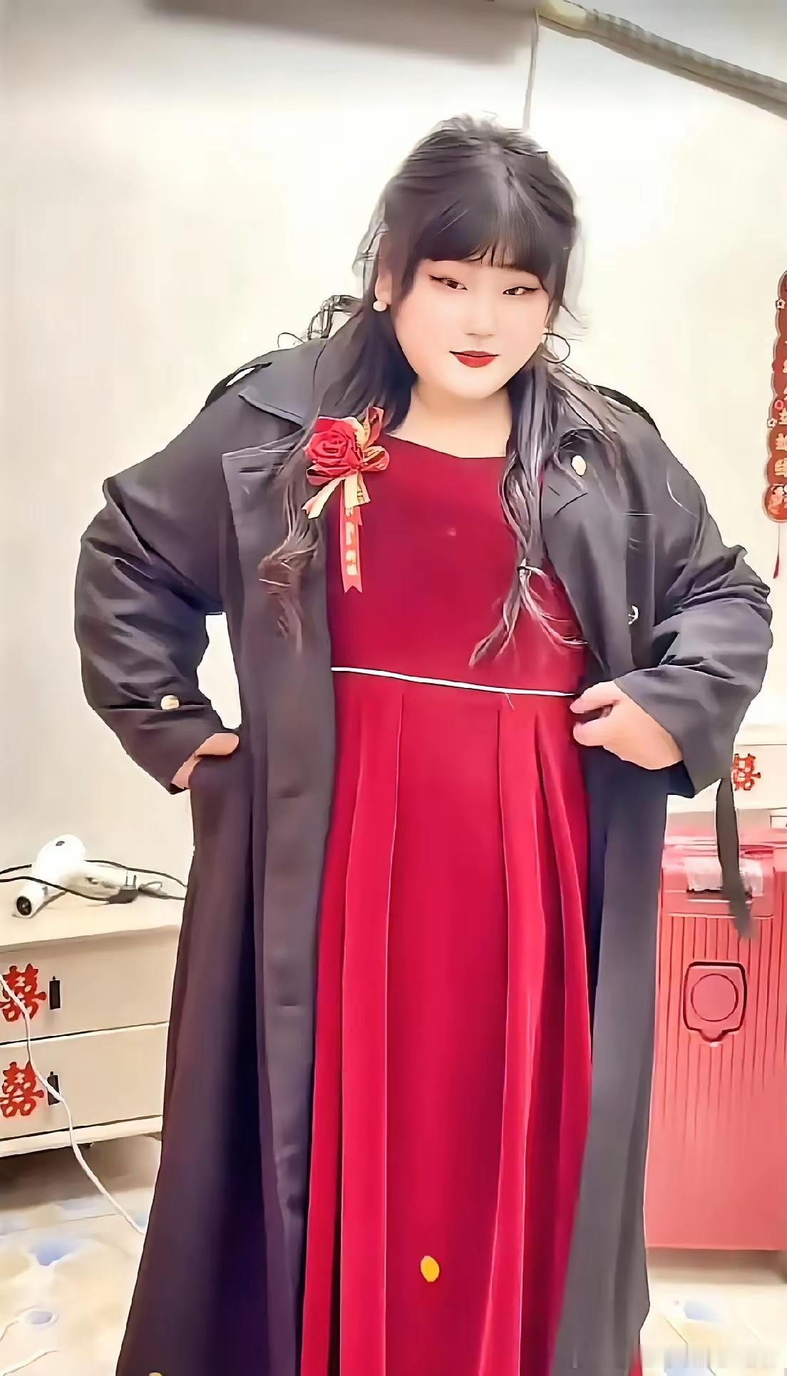 跟谁过都是一辈子，雪梅这样的媳妇更可靠，老爸有钱，她自己也没啥坏心思，只要男孩不