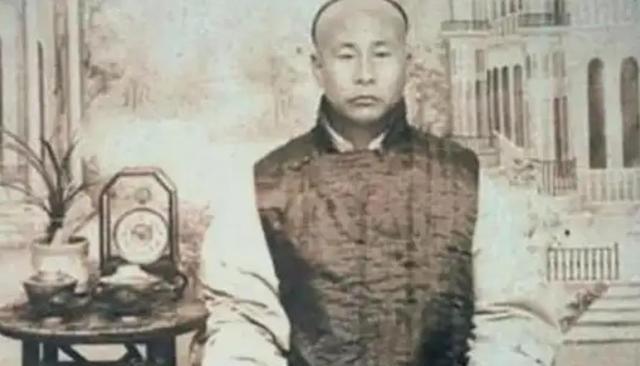 1989年，天津市决定对霍元甲大侠的坟墓，进行迁坟，不想，这一次迁坟，竟揭开了霍