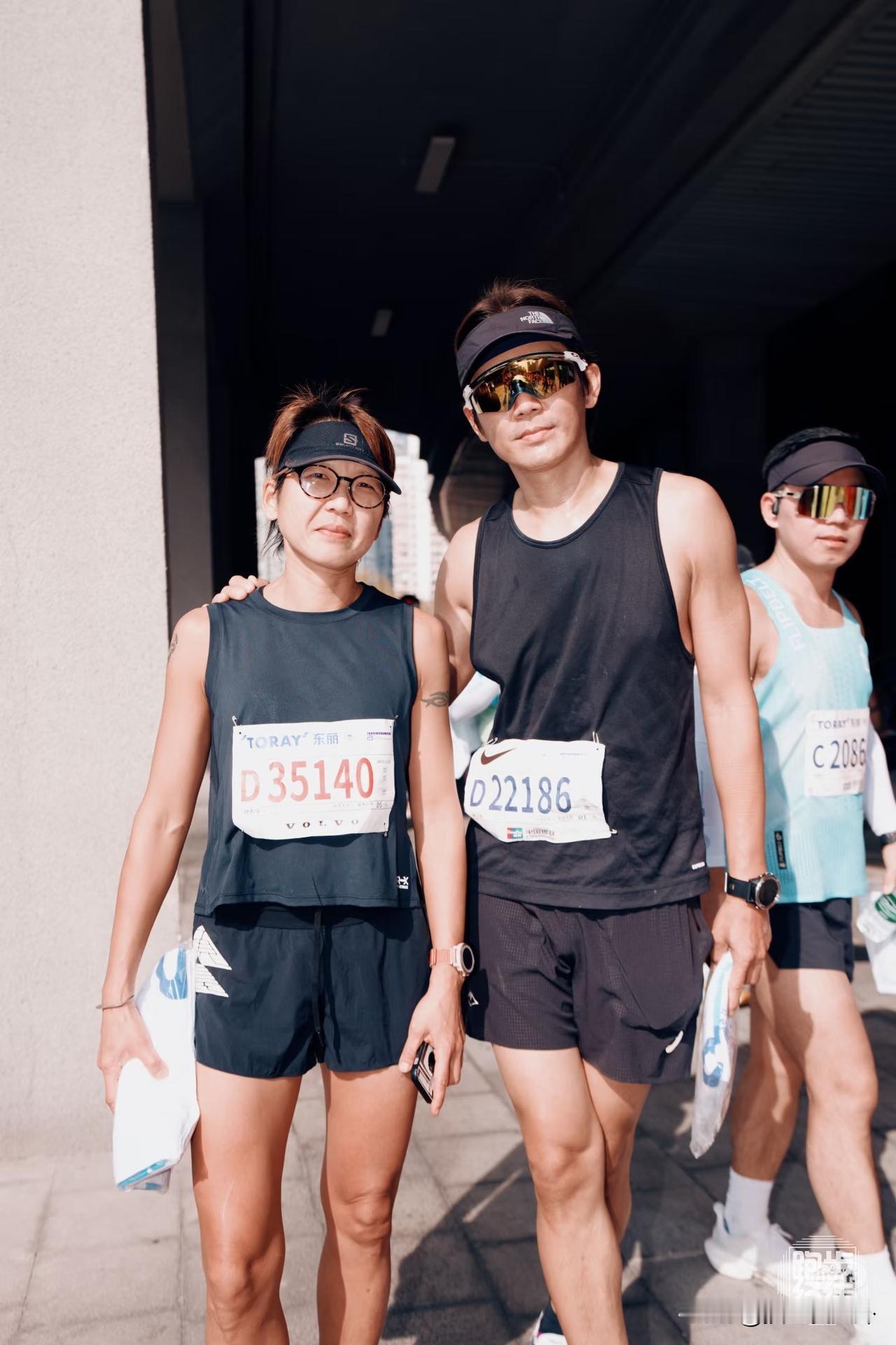 钟汉良家是有什么不老基因吗？他和11年前一样我不奇怪但他妹妹竟然也还和11年