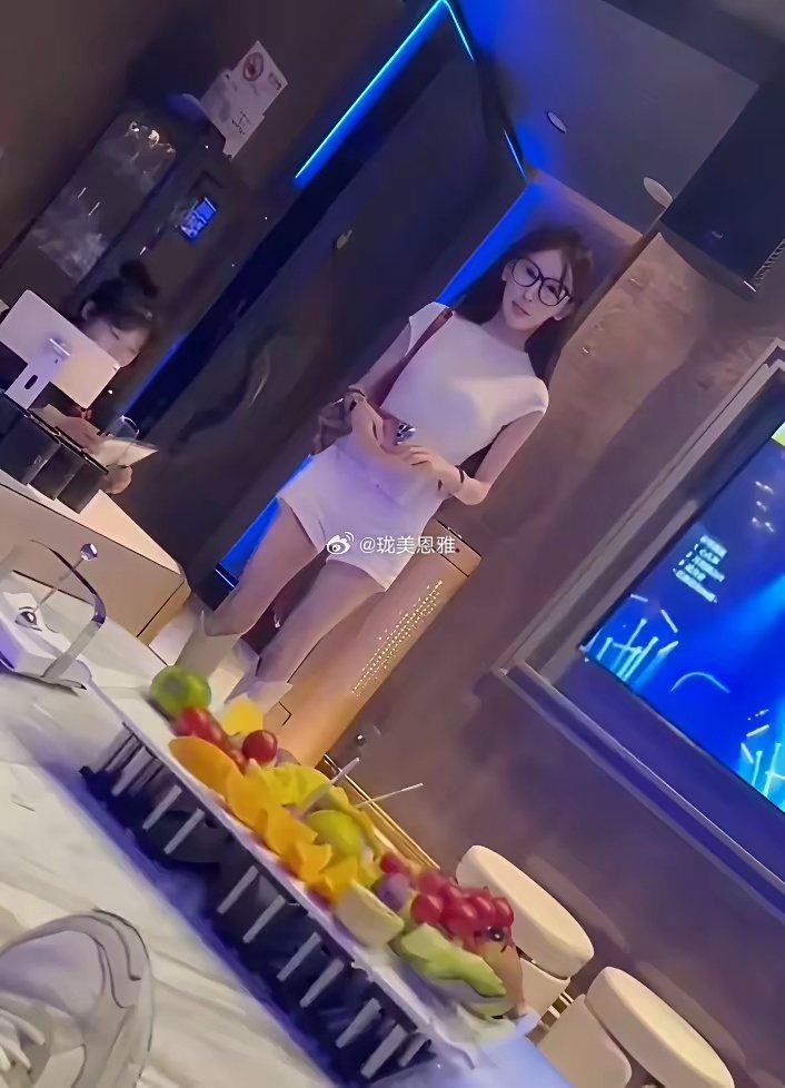 选择困难症，总是觉得下一个可能会更好！看到最后才发现自己最钟意的还是第一个！
