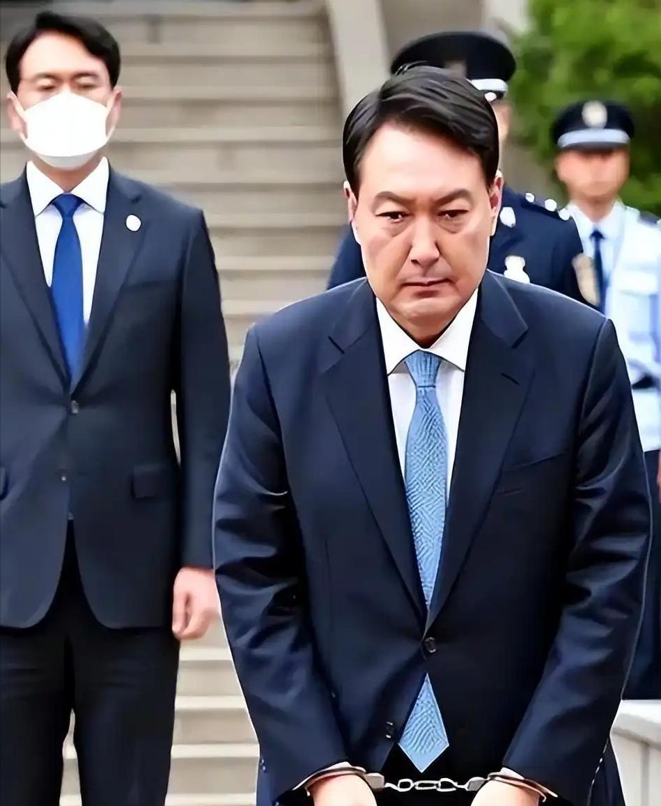 2月19日！尹锡悦全国直播审判，全中国人民请关注！当地时间2月19日15点，