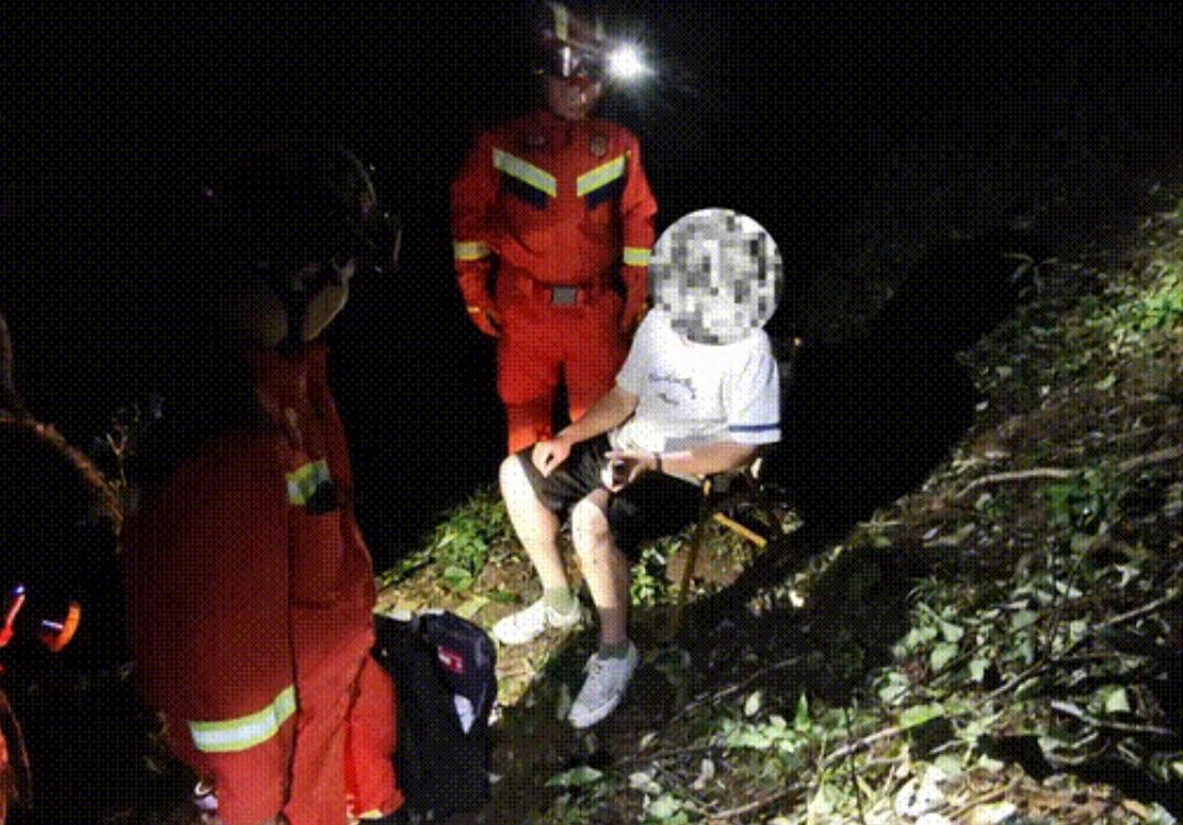 又有人被AI的胡说八道害了！近日，浙江杭州一男子和妻子吵架，心里憋屈烦闷，