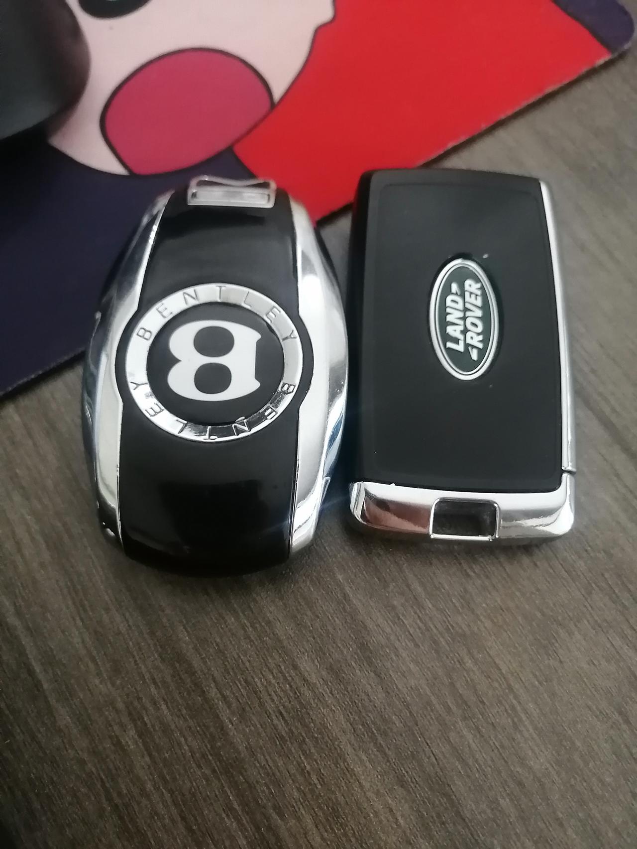 突然间大家都开始准备戒烟了，咱就说烟盒上都明明写着吸烟有害健康了，为啥还要去吸烟