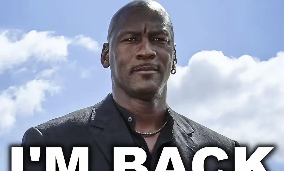 有没有发现NBA为了拯救收视率，再次请出篮球之神。你没看错，迈克尔·乔丹要坐