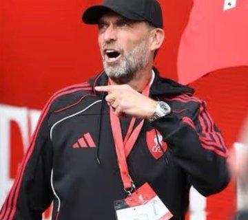 迈克尔·欧文：弗格森在退休后很少发言，也没有贬低过任何曼联主教练。克洛普则不