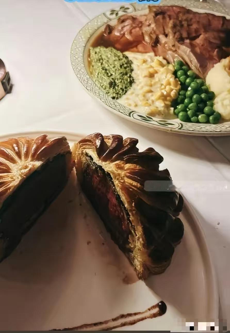 筱梅更新动态！她已经和小菲到湾湾了！两个孩子还是不到大陆来，原来说是s活着，不让