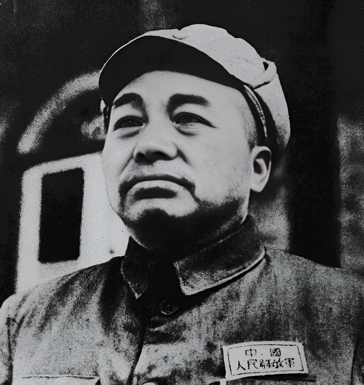 🌞“对也骂，错也骂，就你一个人最正确！我也不干了！”1947年，贺炳炎、廖