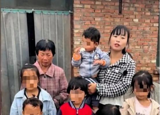 “你出事了，我们可怎么办啊……”2021年，河南一个普通的农家小院，被一声撕心裂