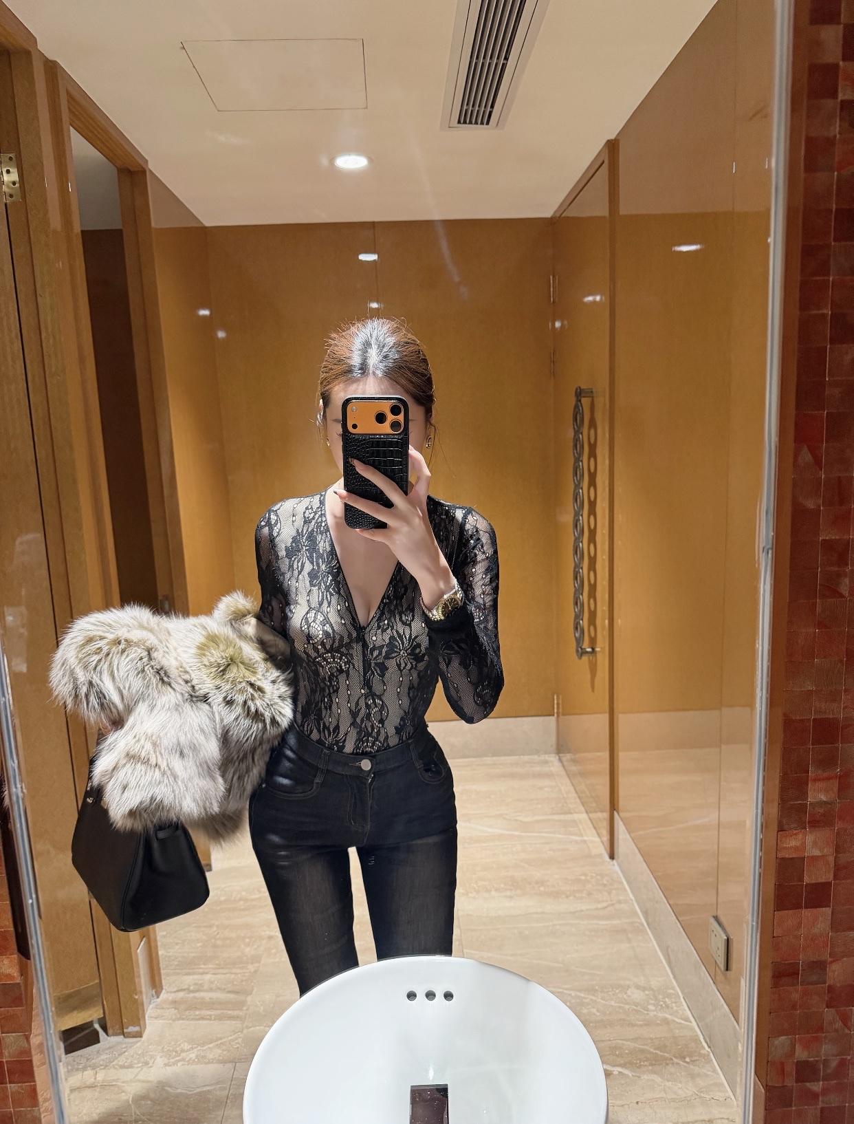 什么是女人的气质和魅力?自信是很重要的一点，不自卑的女人更有魅力。