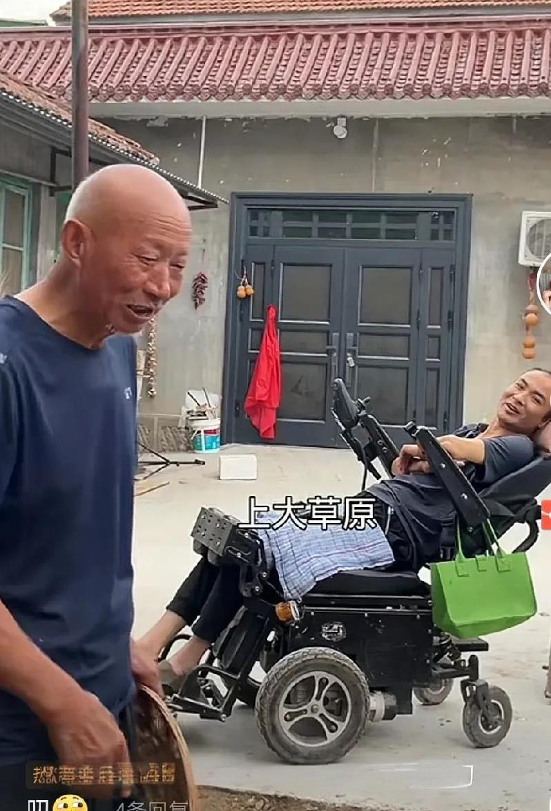 山哥说要带着全家人去大草原旅游，粉丝们炸锅了！山哥现在长本事了，不光身体越来越