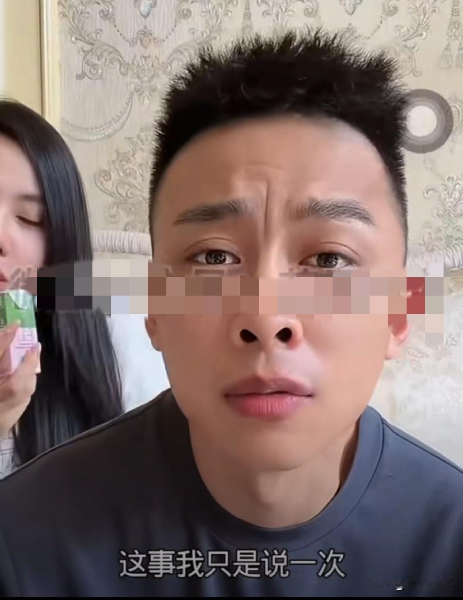 洋洋洋为巴扎黑出气，四川可乐隔空喊话巴扎黑。洋洋洋谈论巴扎黑