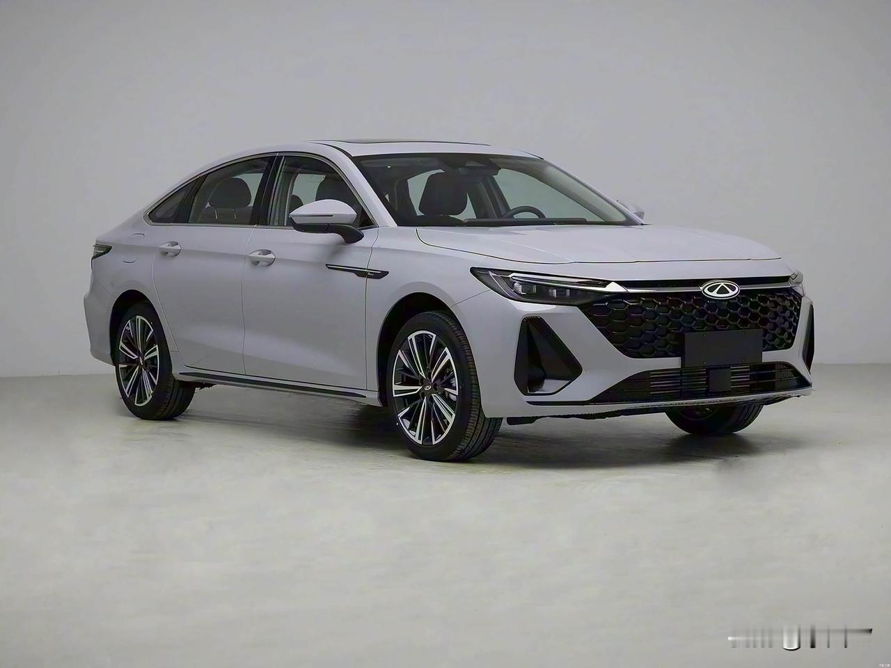 插混省不省油，核心看使用场景与充电条件。有家充、短途通勤为主的话，它就是“省油王