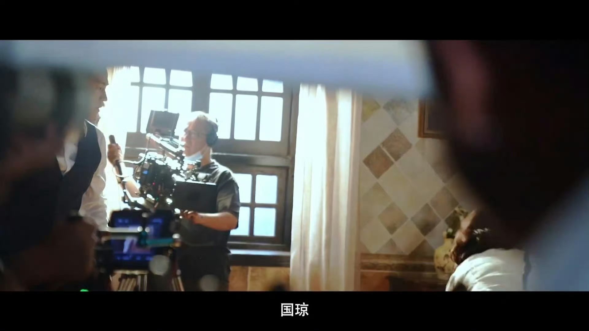 杨紫《玉兰花开君再来》杀青并官宣全阵容，听听杨紫同时说上海话和四川话咋样玉兰花开