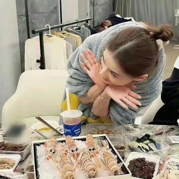 何超莲点的外卖，普通人吃一次就是奢侈了吧​​​
