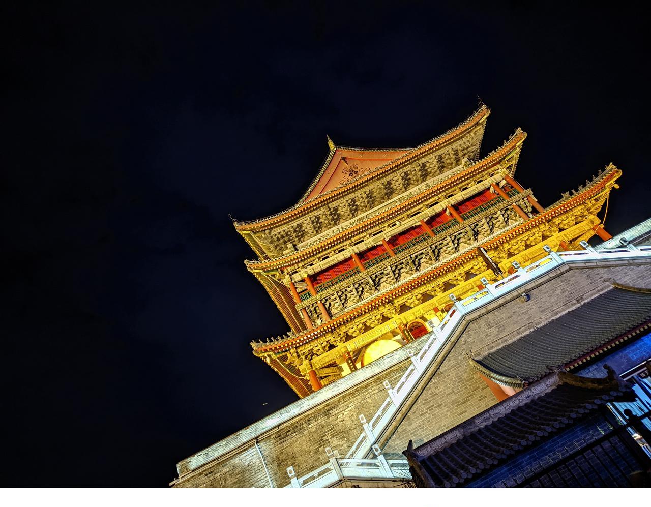 技术不好，角度来凑！#我的摄影日记#