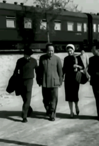 我们今天的强盛都依赖于改革开放吗？最近网络上在讨论“我们今天的强盛是由改革开放