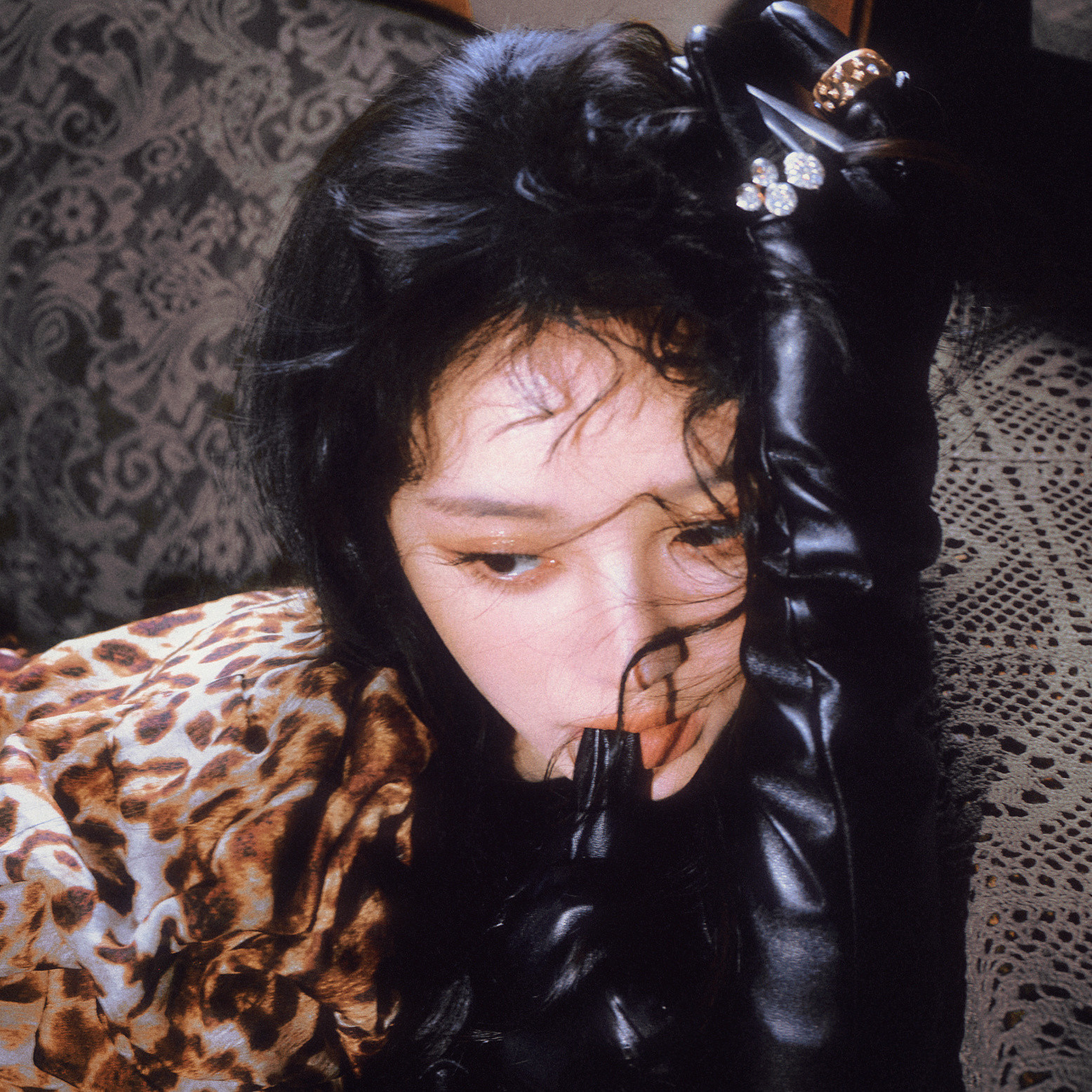 🐆田曦薇豹纹小猫尖叫之夜出图