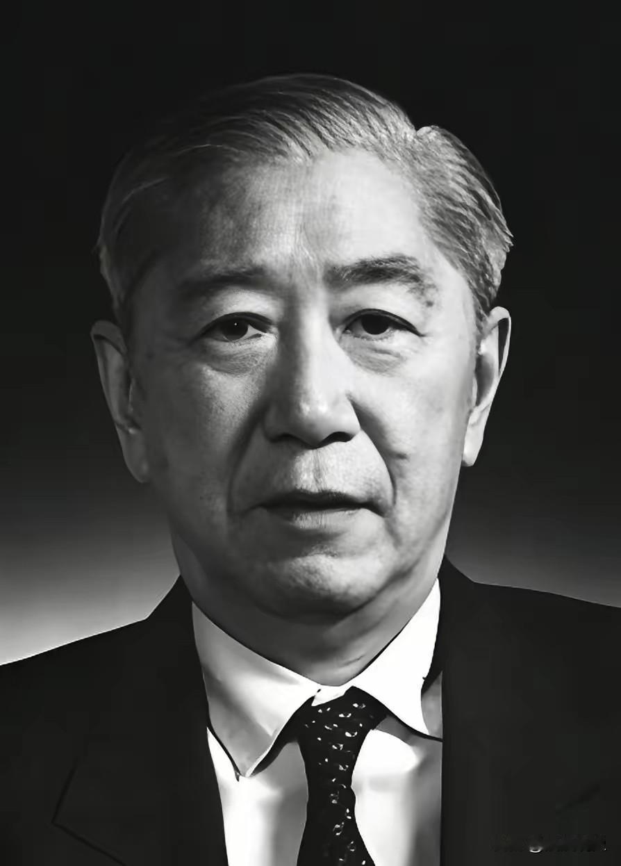 中国科学院院士、“两弹一星”元勋、为中国第一颗原子弹安装“心脏”的人！他就是被誉