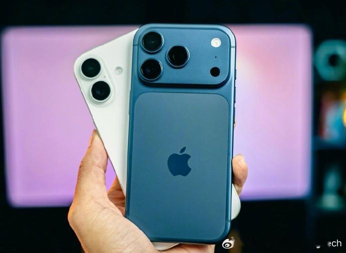 【iPhone17等部分苹果用户反馈电量耗尽后无法用USB-C充电开机】