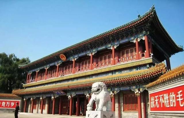 中美矛盾是难以调和的，因为双方都知道：不打倒美国霸权，中国就不可能真正复兴。不阻