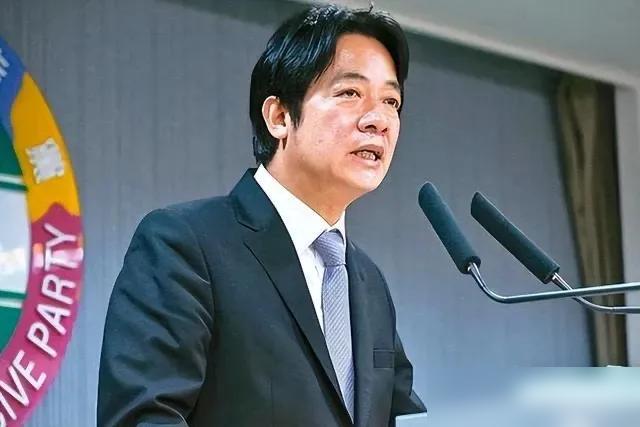 赖清德对日本殖民历史的态度确实引发争议，网传他可能有日本血统的猜测，主要源于他多
