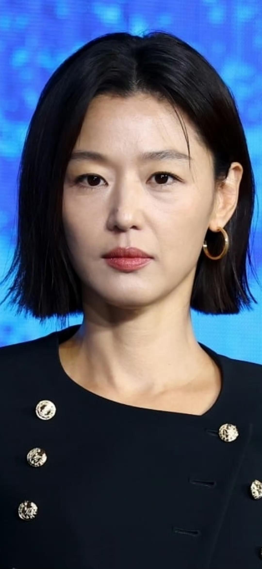 报应来的很及时！因《暴风圈》涉华敏感内容，全智贤彻底陷入舆论泥潭——剧中角色公然
