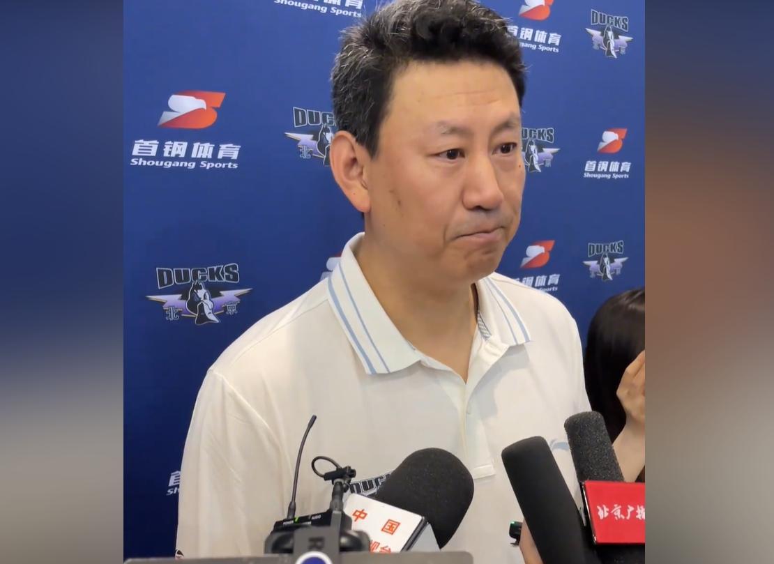 CBA传来最新三个消息，第一个消息让人很意外！第一个消息：辽宁追求广东中锋
