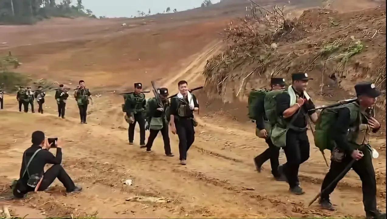 缅甸军在东南亚算强国吗？为什么对付不了本国民地武？缅甸军队在东南亚堪称“硬件强