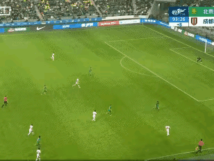 真精彩！深夜反复回看韦队长这个绝杀球，真让我夜不能寐！先说精：席二娃这个圆月