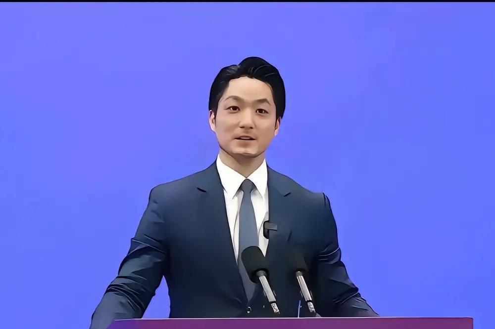 蒋万安惹大麻烦了，好好为以后打算吧蒋万安在2025年12月28日，匆匆忙