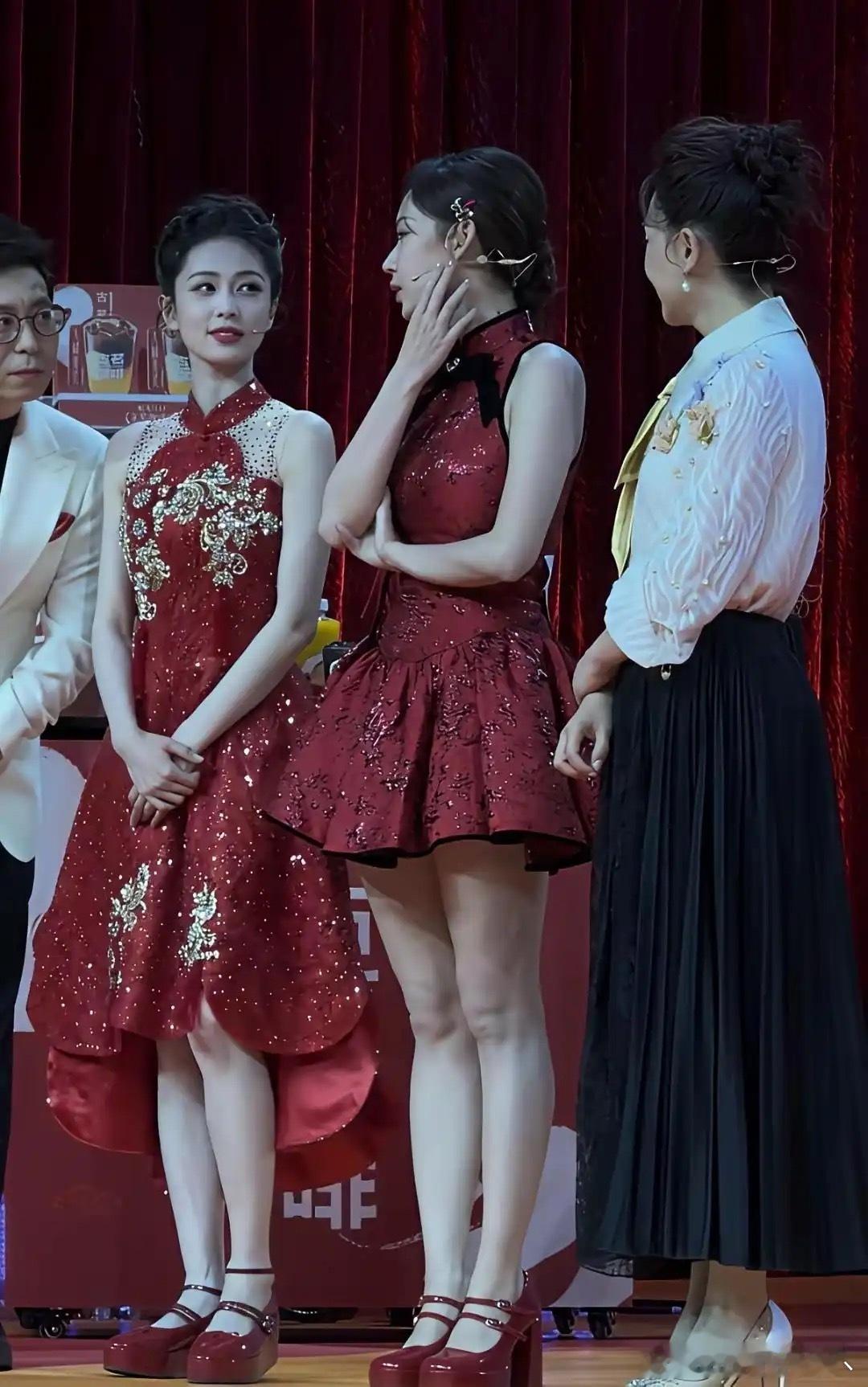 这才是真正的大腿，没有美颜，没有拉直