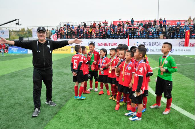 技术不如对手，却赢了4-1？董路一句话把中国足球的“老毛病”全扒光了⚽中国足