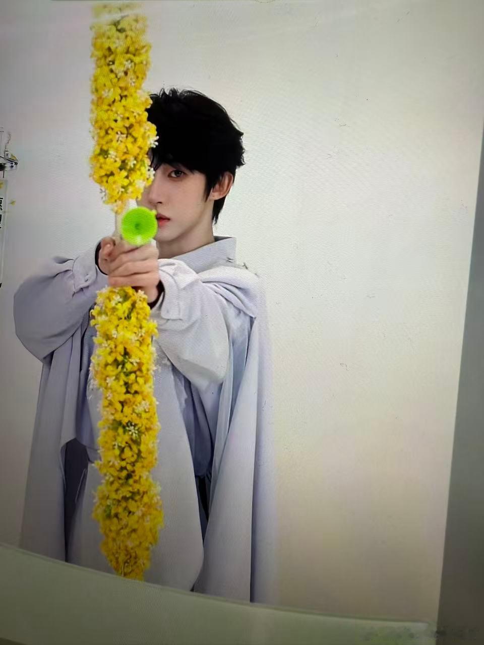 #刘宇国风美少年#ly#刘宇全能艺人#看着对你铺天盖地的谩骂我发誓无论以后多坎坷我都会在​