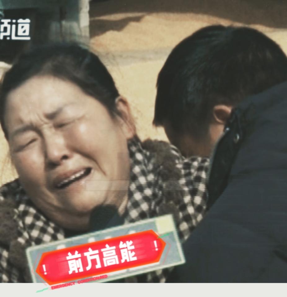 后续来了，孙先生卖粮食辛苦得来的28万块钱，银行给他卡里的钱冻结了，这钱本来是孙