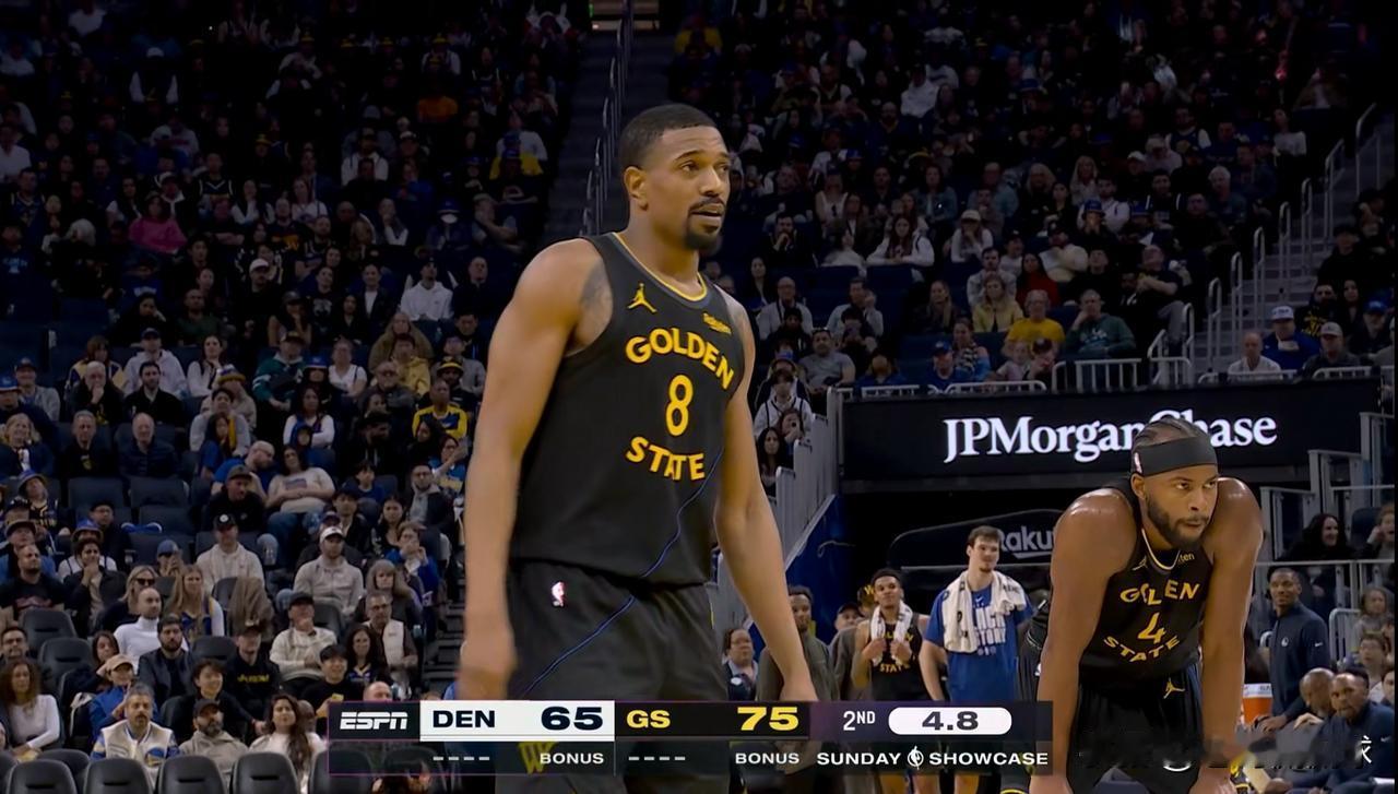 勇士大将梅尔顿的三分球真是无可救药了！虽然今天勇士在主场以128：117击败掘金