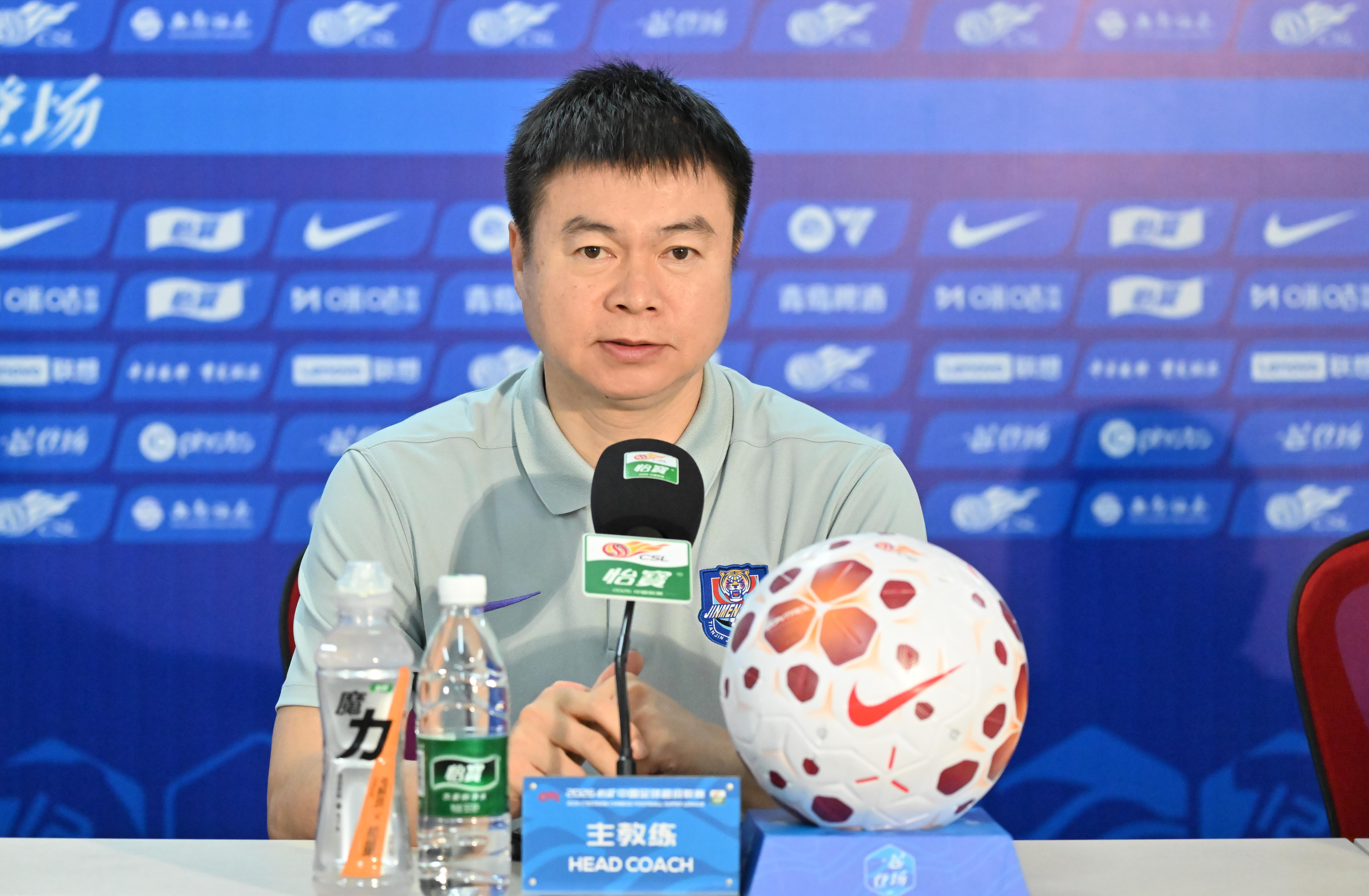 于根伟: 针对我们没办法, 误判都给我们这一个队了