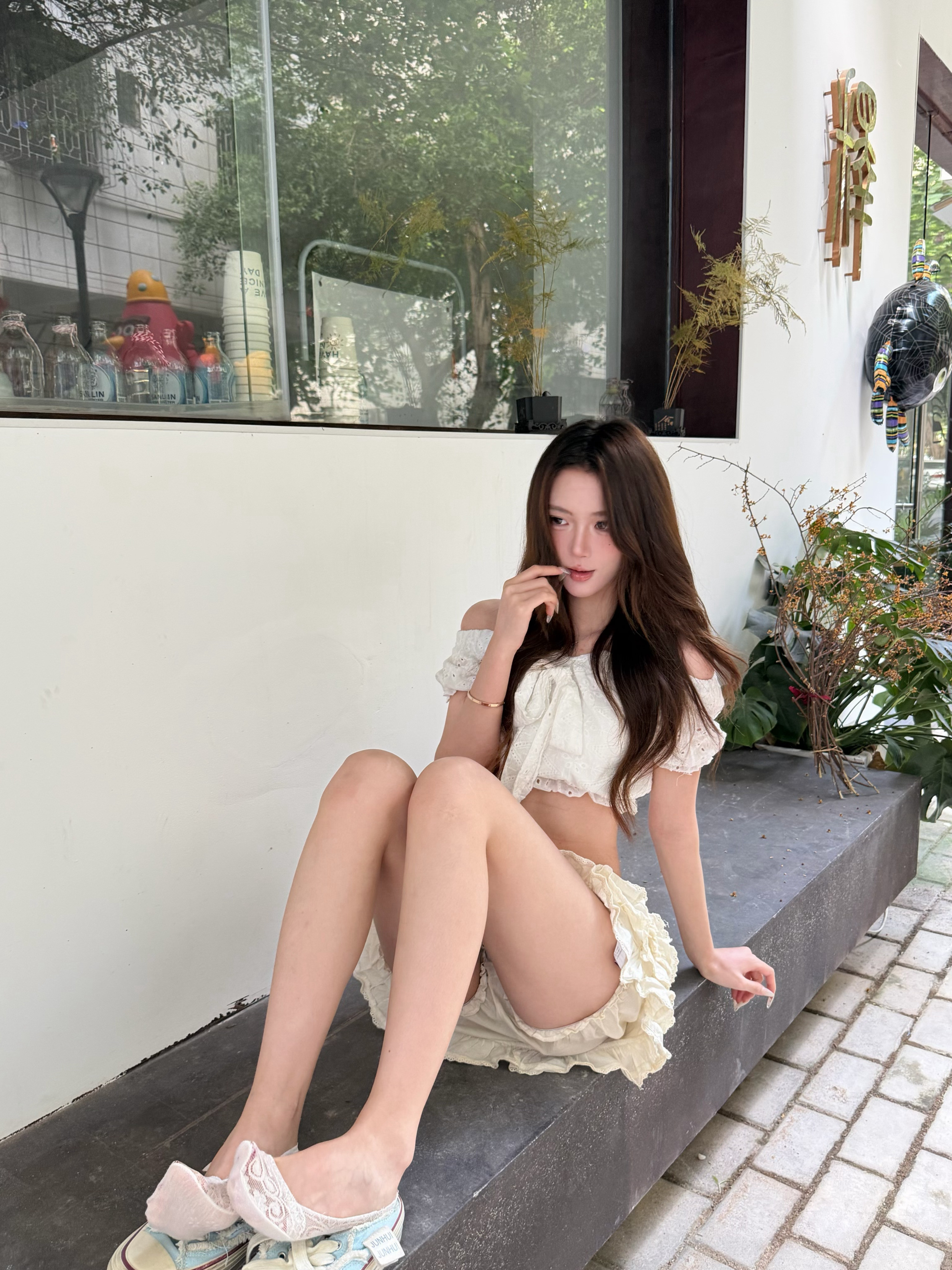 随后,我们告别盛夏