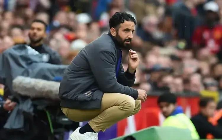 阿莫林下课了！！！1.原本逼近欧冠区的战绩让曼联管理层看到球队的希望，正当管理