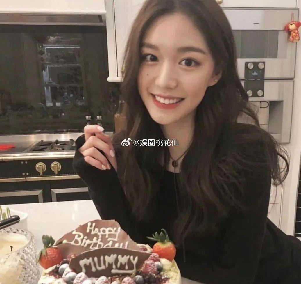 圈内小料速递：金晨资源被分，包上恩资源不愁1. 金晨最近掉了些资源，不少小花都在