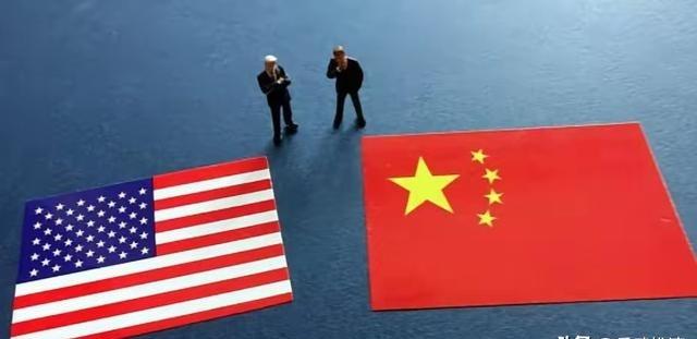 突然之间风向转变了，西方发达国家都纷纷侧目，他们惊奇的发现中国发展速度实在太快了