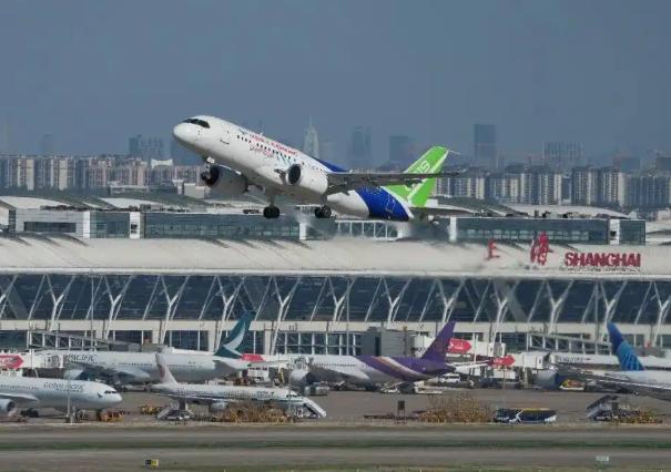 这一步，才算真正飞进了波音和空客的“腹地”！ 7月29日早上，C919高原型