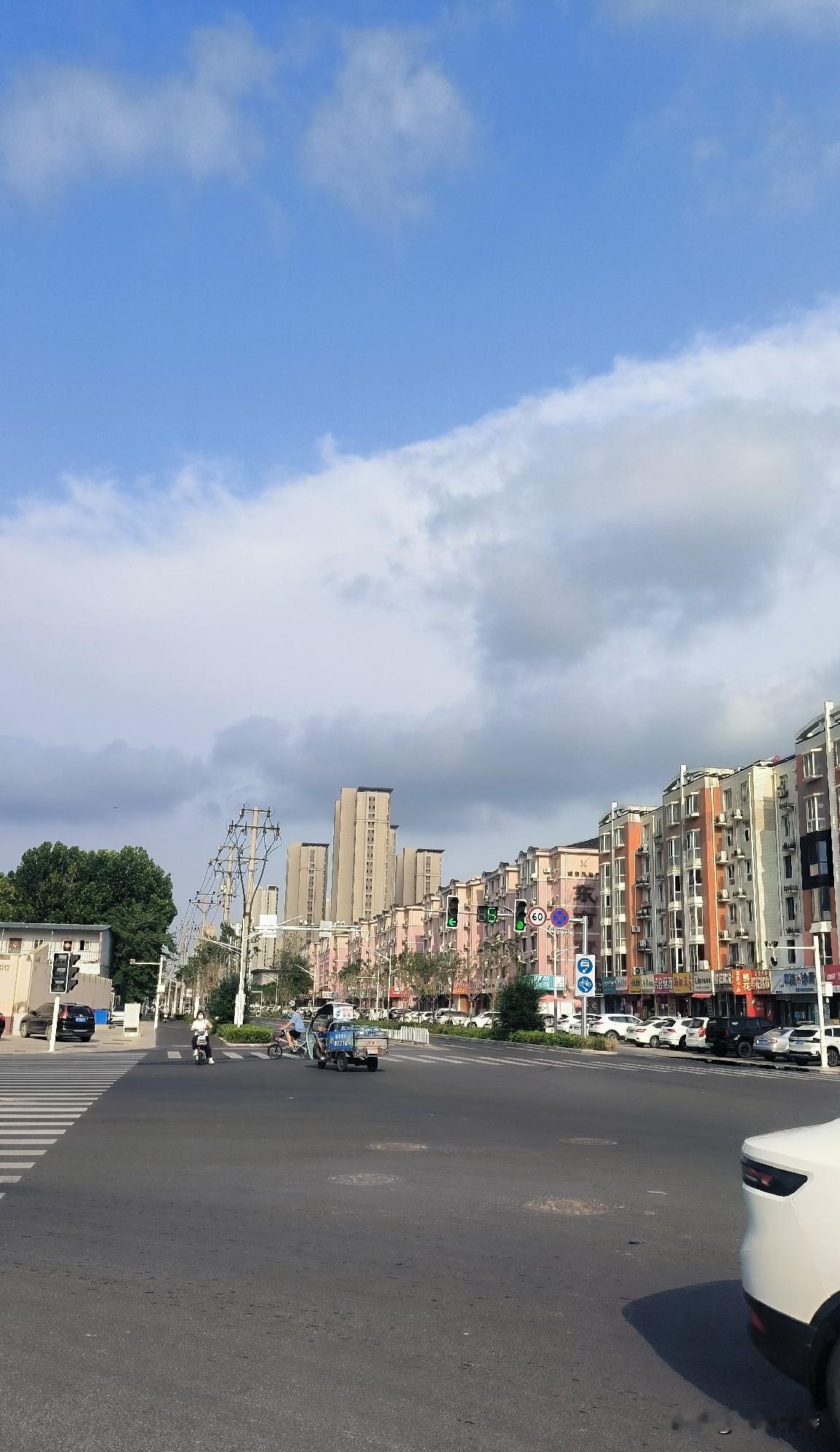 坐标保定。分享一段真实经历。前几天接到移动公司业务员的电话，她上来就问:“你