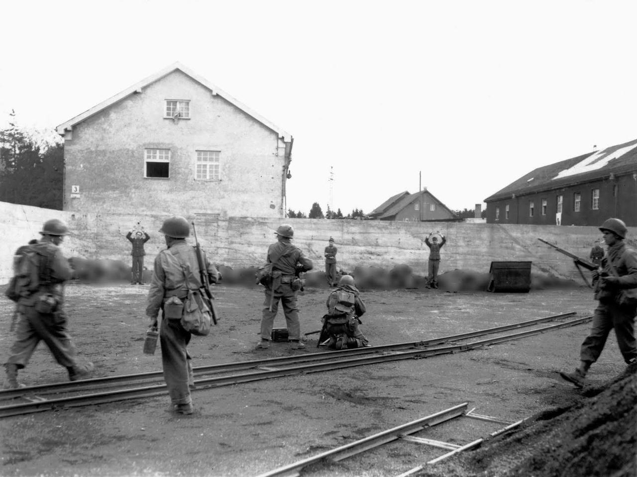 1945年4月29日，二战最具争议、也最让人共情的一幕发生在德国达豪集中营。隶属