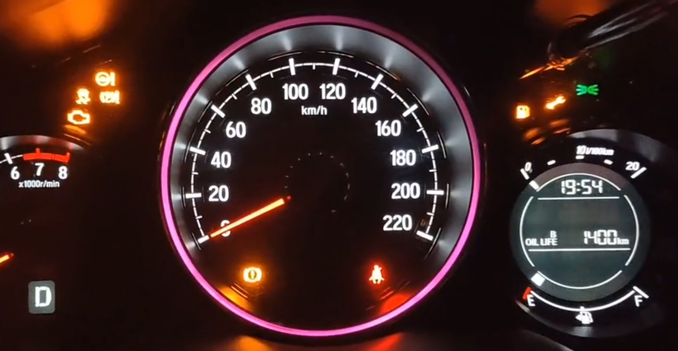 2年的车刚跑2万公里老是亮故障灯消除好几回了了还是亮