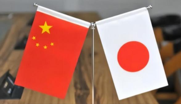 现在的日本看明白了一件事，如果自己继续依靠中国，那么没法在中日冲突中取得优势。