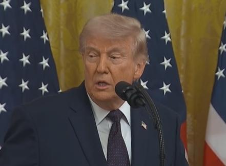一位美籍华人说了实话，他表示：“之所以很多小国，宁愿得罪中国，也不愿意得罪美国，