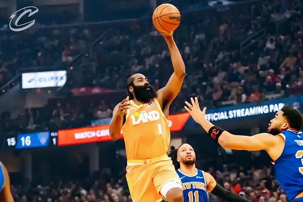 哈登都没出汗！尼克斯第三节就崩了，看这4大巨星场上什么表现？2月25日