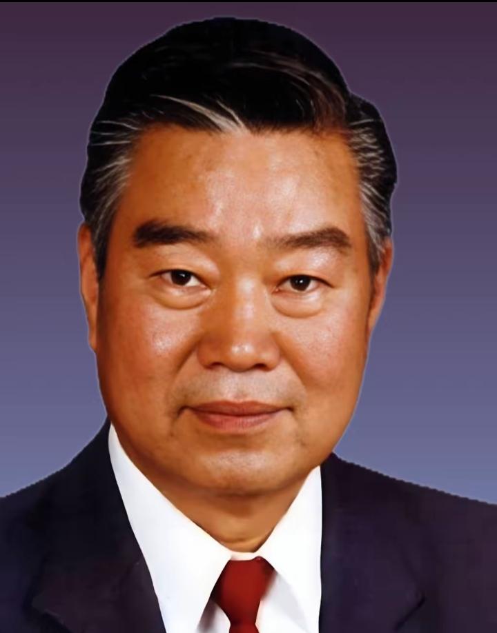 核物理学家，中国科学院院士，中国科学院近代物理研究所所长！请你停留片刻为我们这