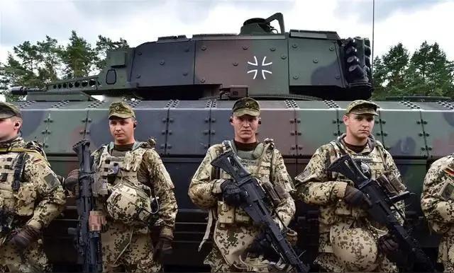 谁把德国、日本二战的战败国不放在眼里，张口闭口他们绝不是对手，不拿正眼看他们，谁