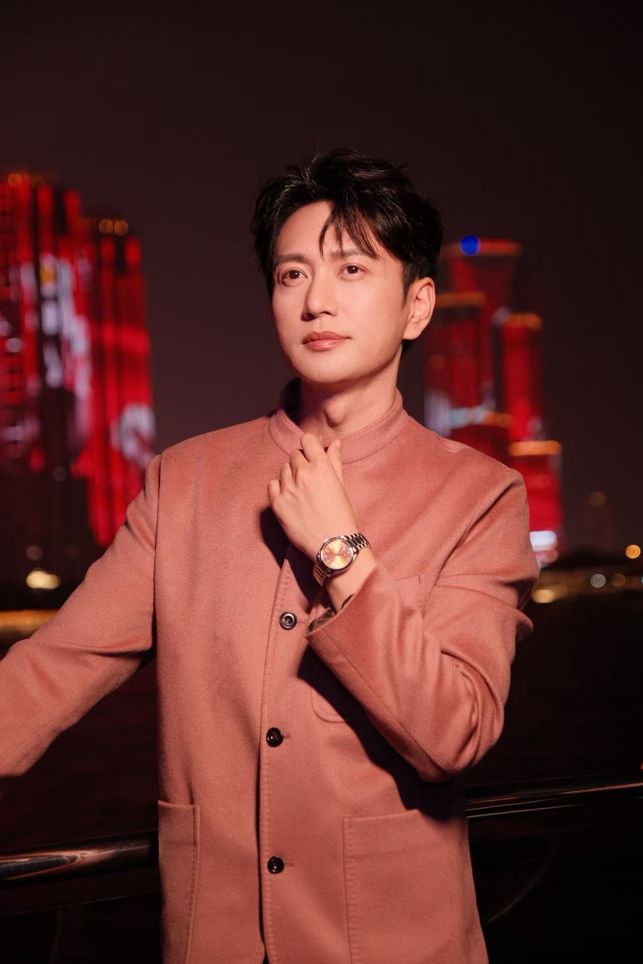 王仁君inOmega⌚️演员王仁君佩戴欧米茄海马系列AquaTerraS